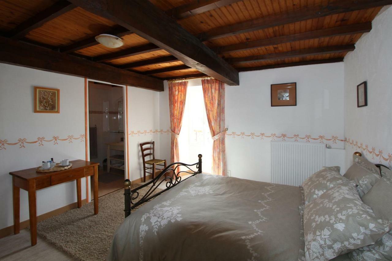 Bed and Breakfast Au Mas du Soleil à Senouillac Extérieur photo